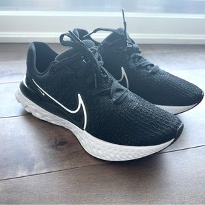 NIKE REACT INFINITY RUN K3